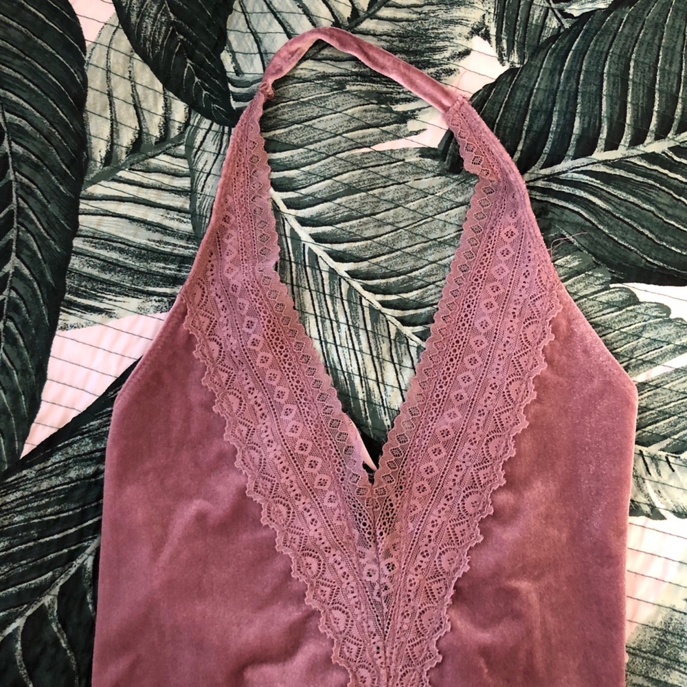 Forever 21 mauve velvet body suit